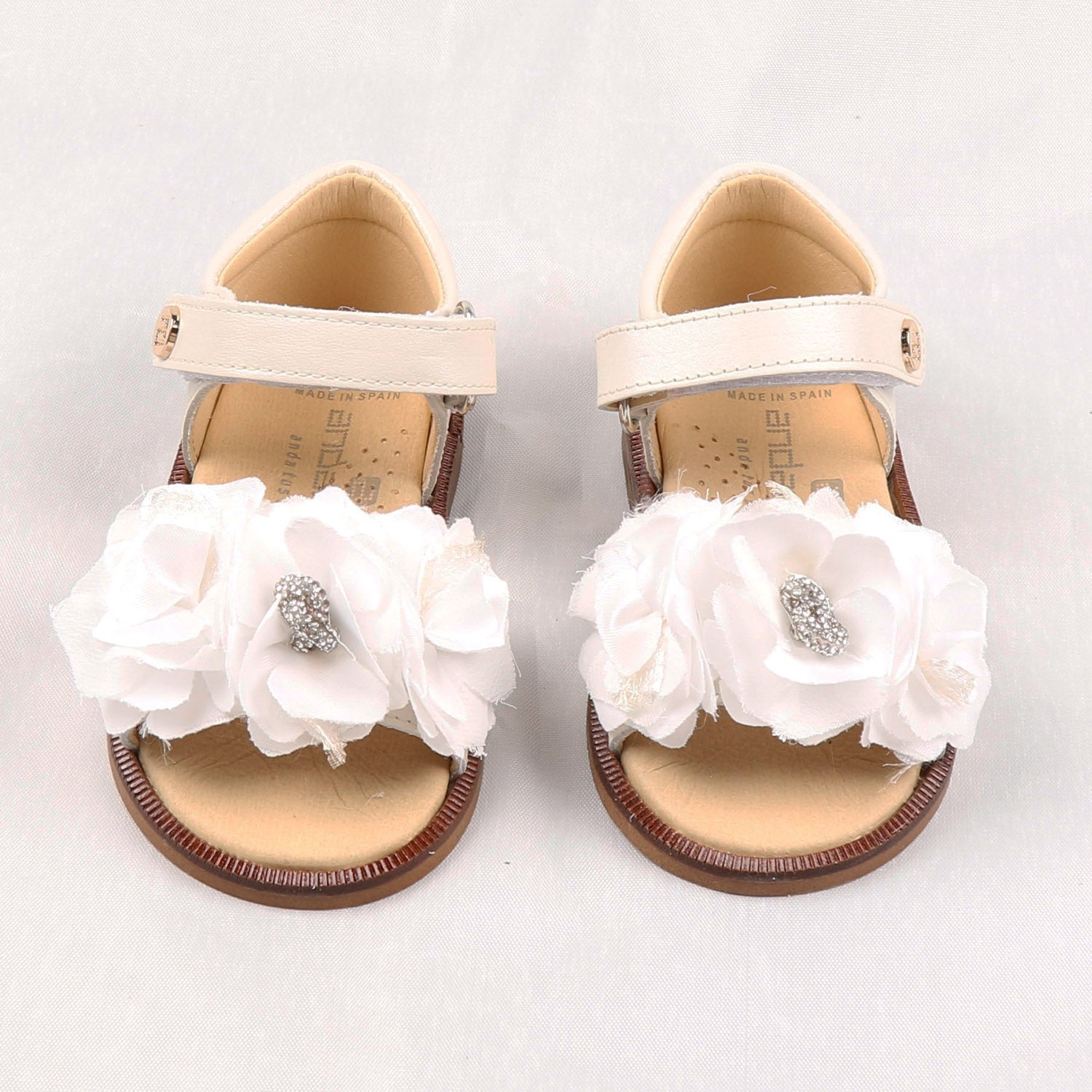 Pearl Ivory Flower Sandal