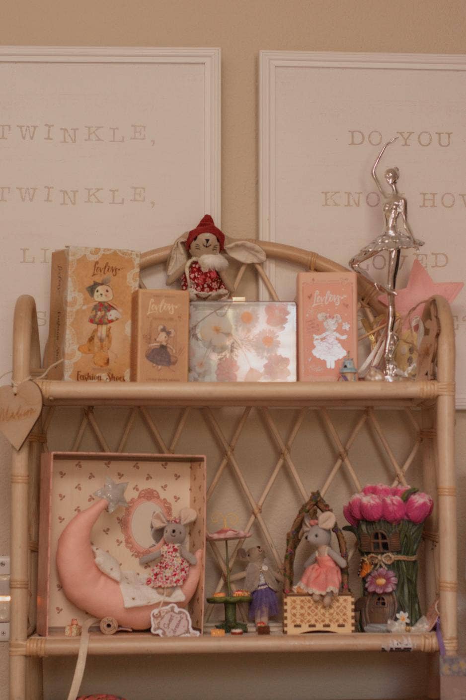 Levlovs Mouse Lili in a Box with Bedding