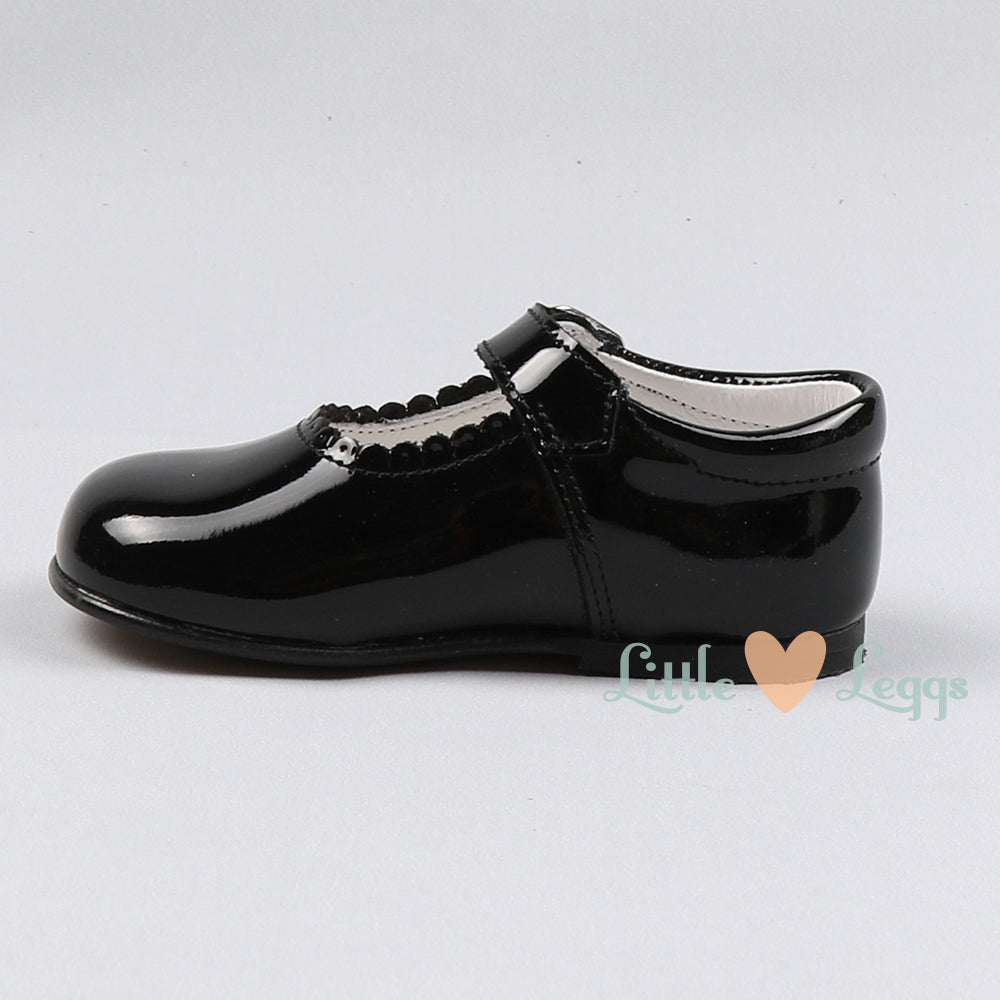Girls Black Patent Mary Jane Shoe