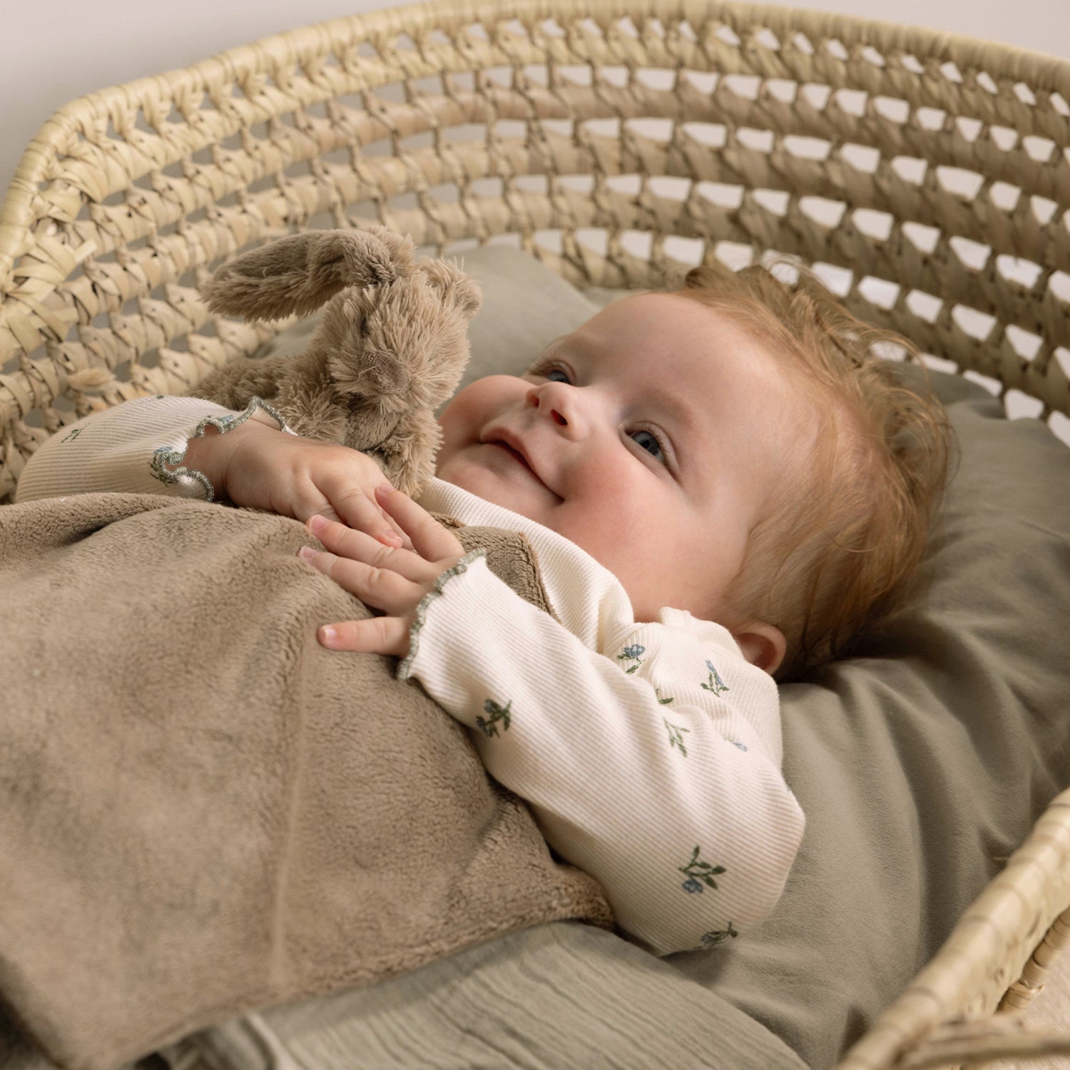 Mini Clay Rabbit Richie With Blanket