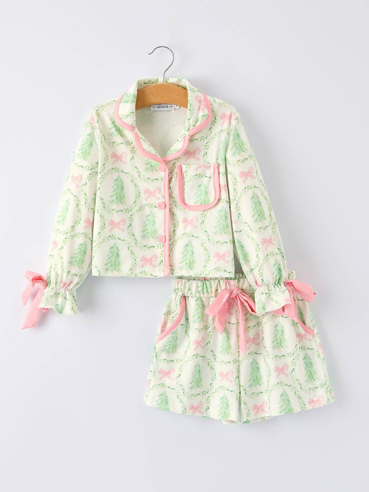 Mommy & Me Christmas Tree & Bow Print Girls Pajama Set