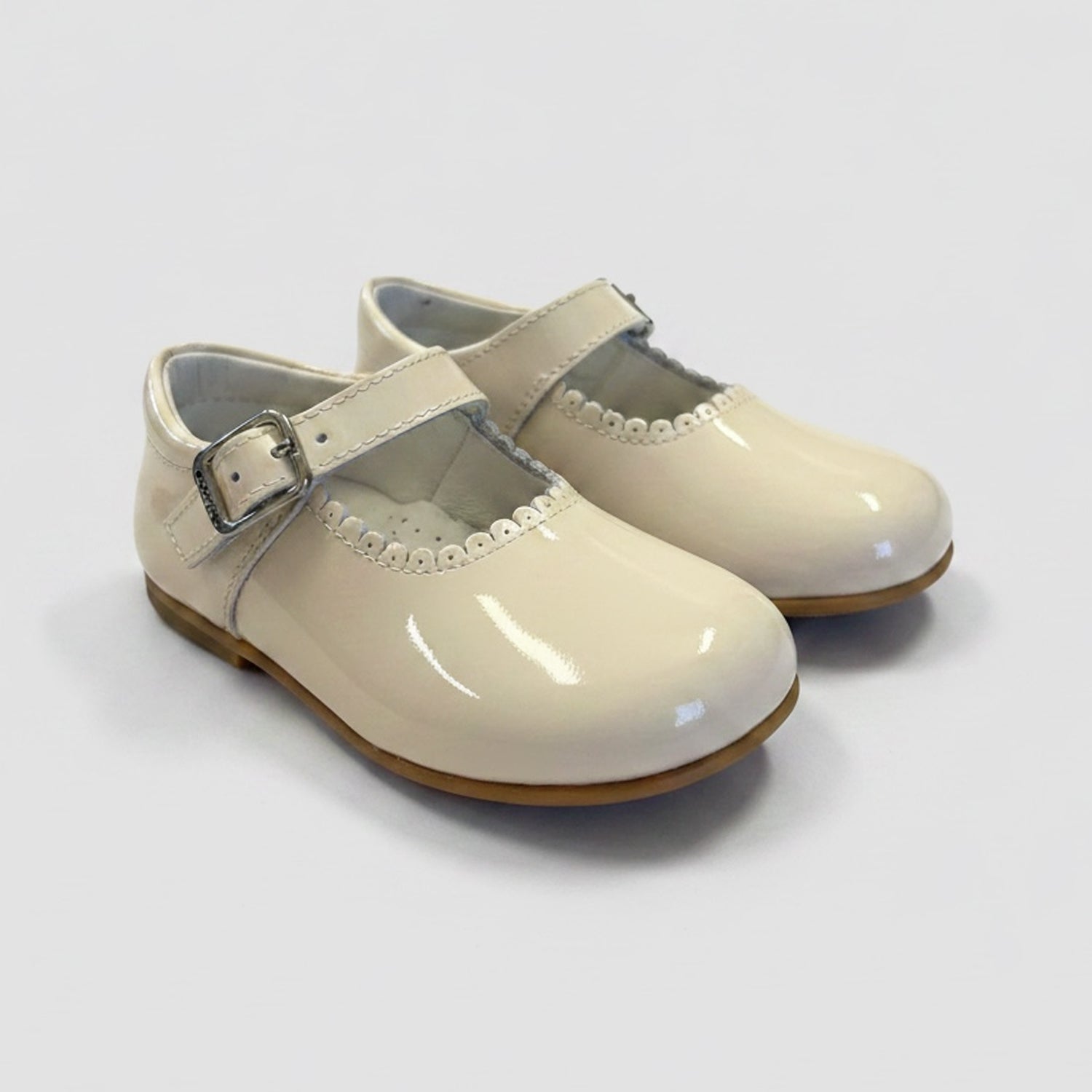 Girls Beach Beige Patent Leather Mary Jane