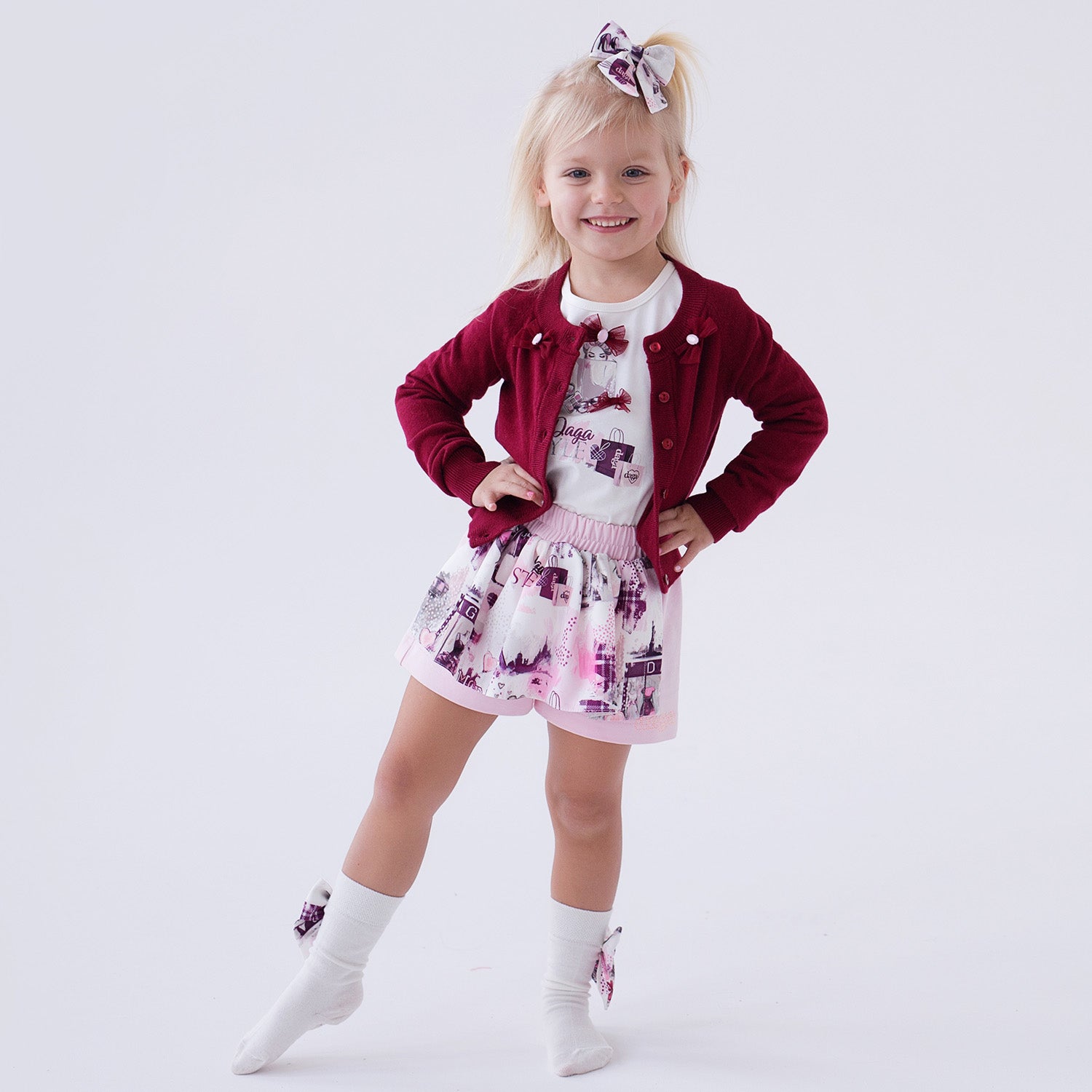 Make Up Bow Knee High Socks