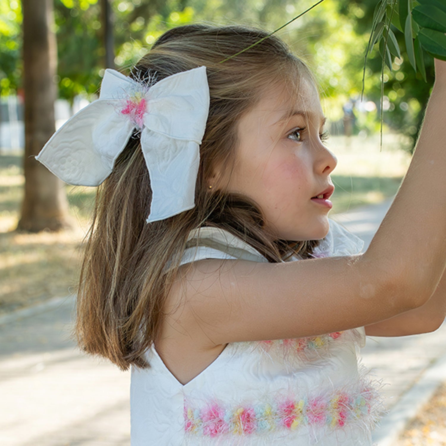 White Jacquard Bow