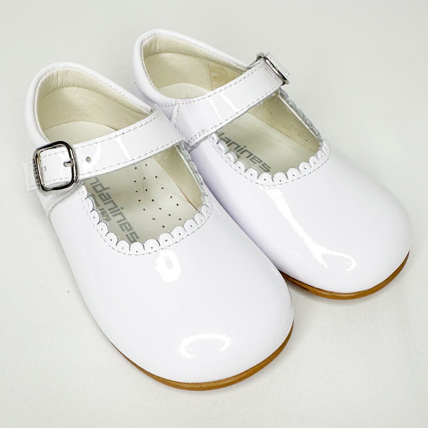 Girls White Patent Mary Jane Shoe