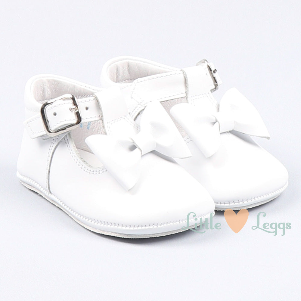 White Bow Pram Shoe