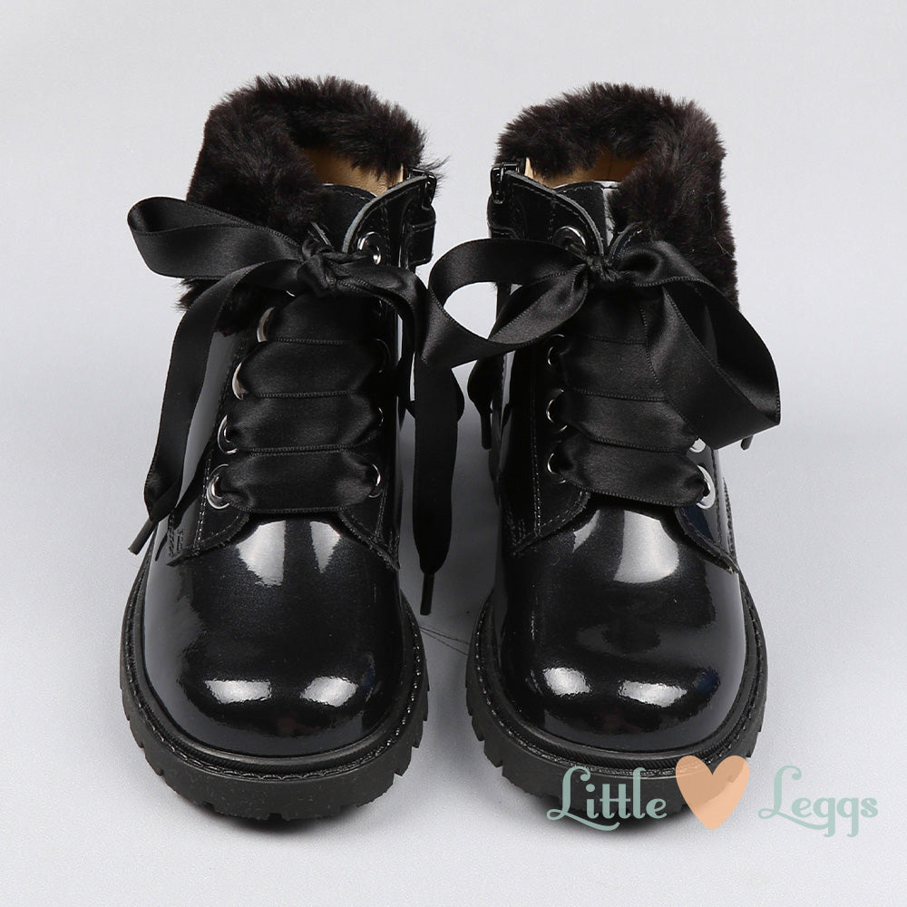 Lace up ankle boots with fur trim hotsell